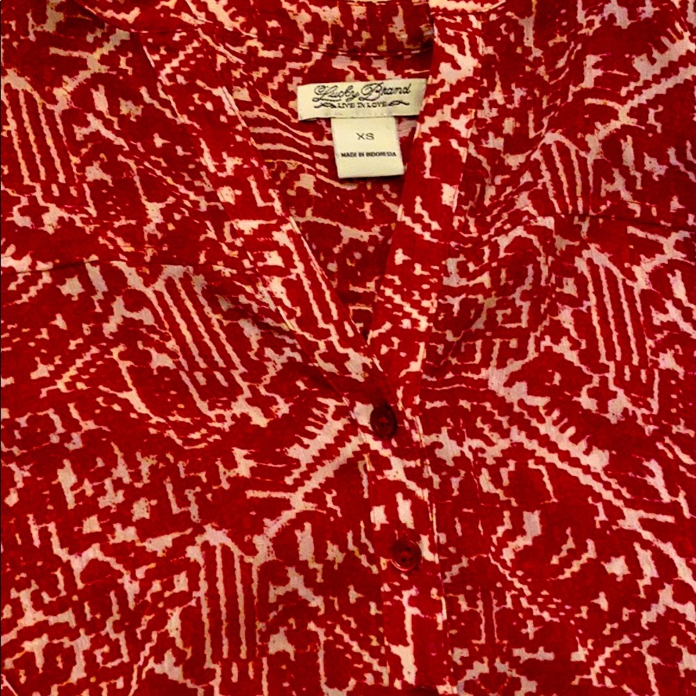 Lucky Brand top